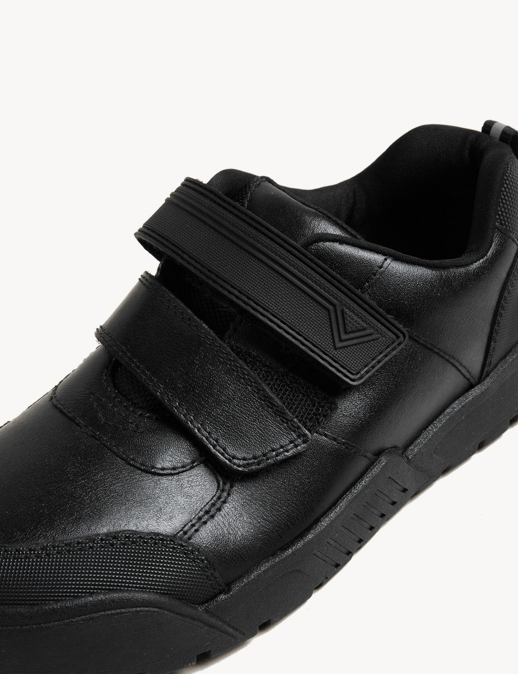 Kids' Leather Freshfeet™ School Shoes (13 Small - 9 Large) 2 of 5