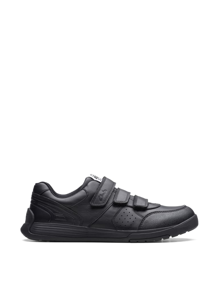 Clarks slip on trainers hotsell
