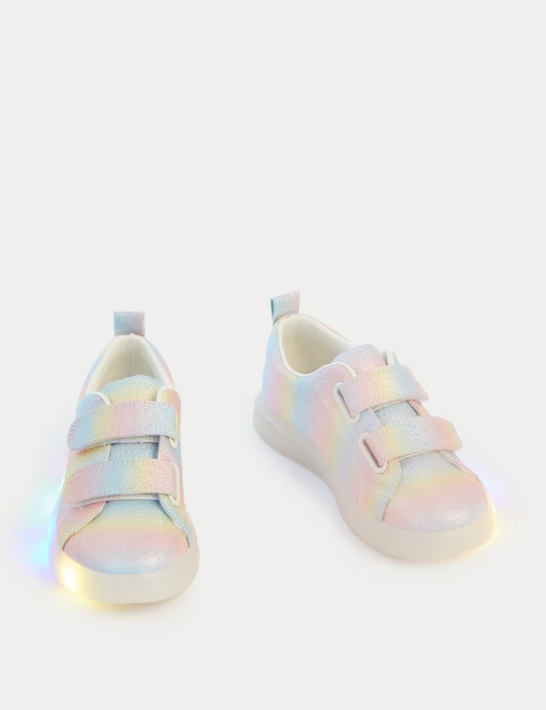 Kids' Light-up Riptape Trainers (4 Small - 2 Large) 2 of 4