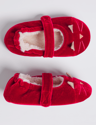 Red discount velvet slippers