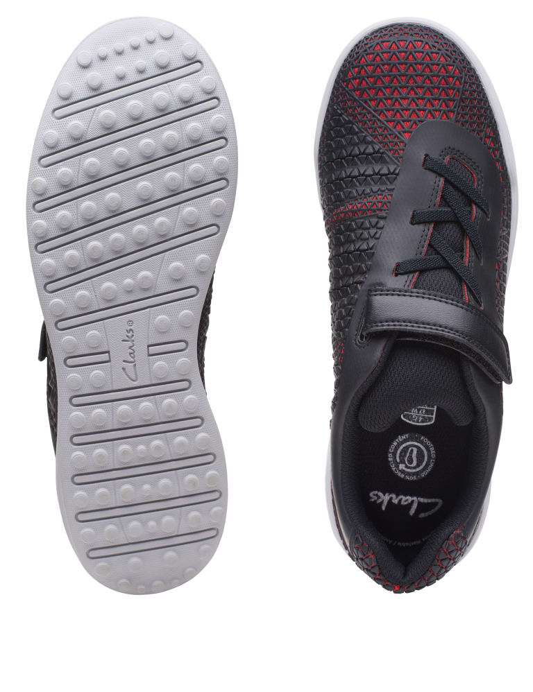 Clarks astro top turf trainers