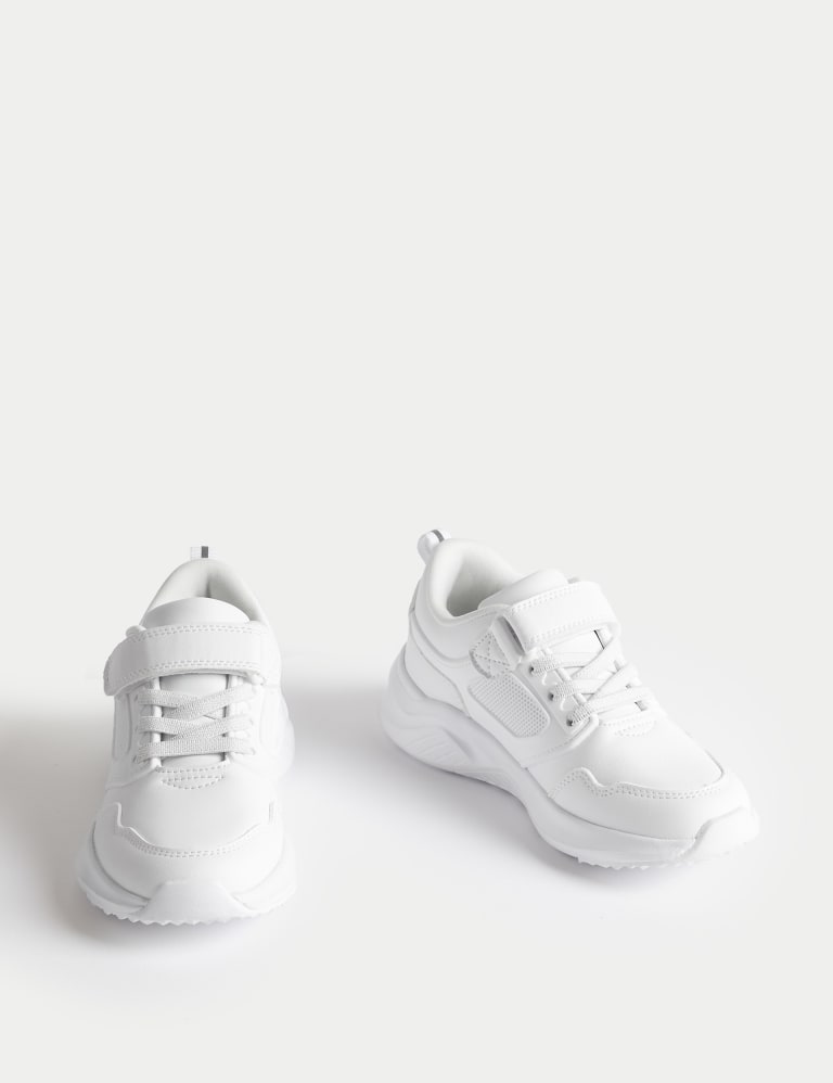 Kids plain hotsell white trainers
