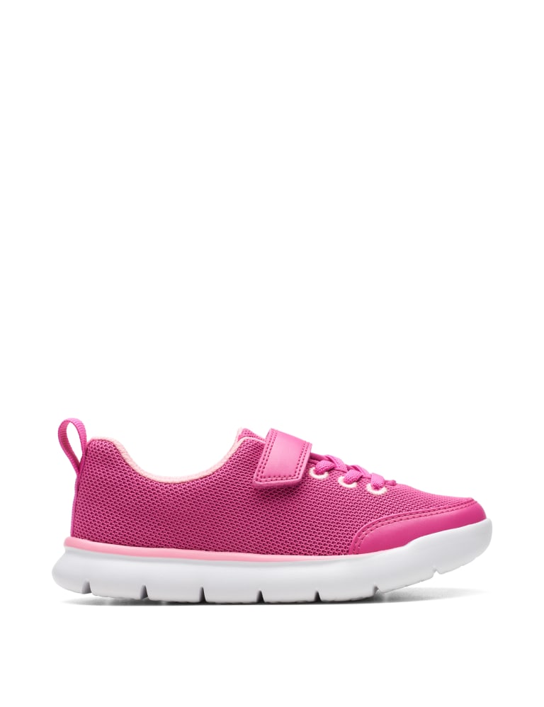 Clarks 2025 kids pumps