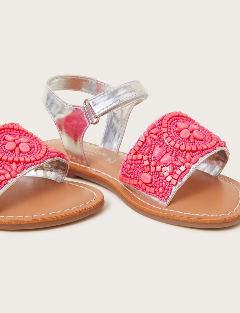 Kids' Sandals (7 Small - 4 Large) 3 of 3