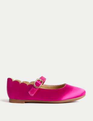 Satin 2024 pink shoes