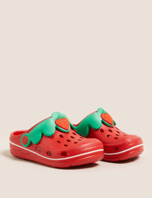 White crocs best sale with strawberries