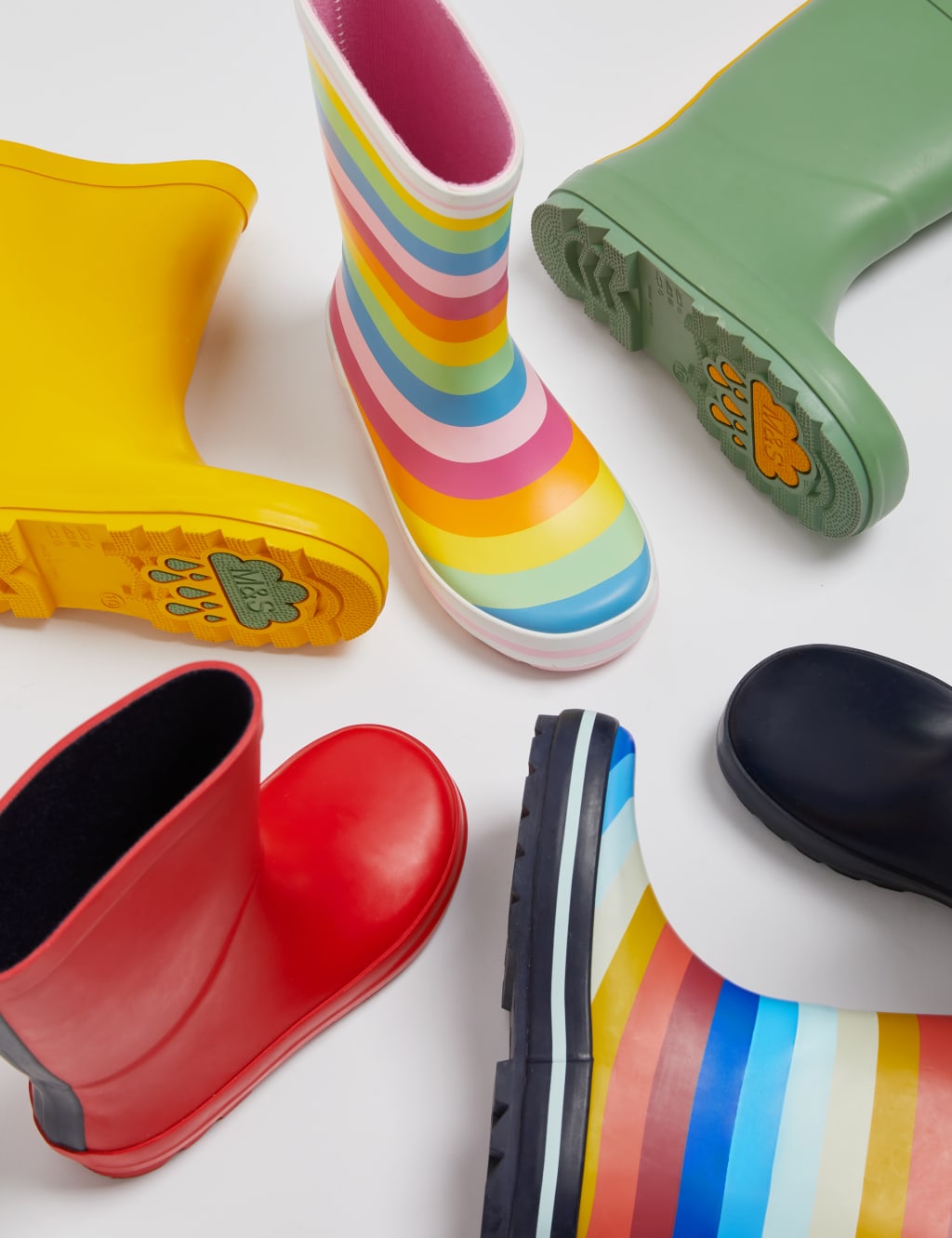 Kids hotsell wellies m&s
