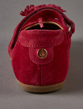 Kids' Suede Riptape Cross Bar Shoes Image 2 of 4