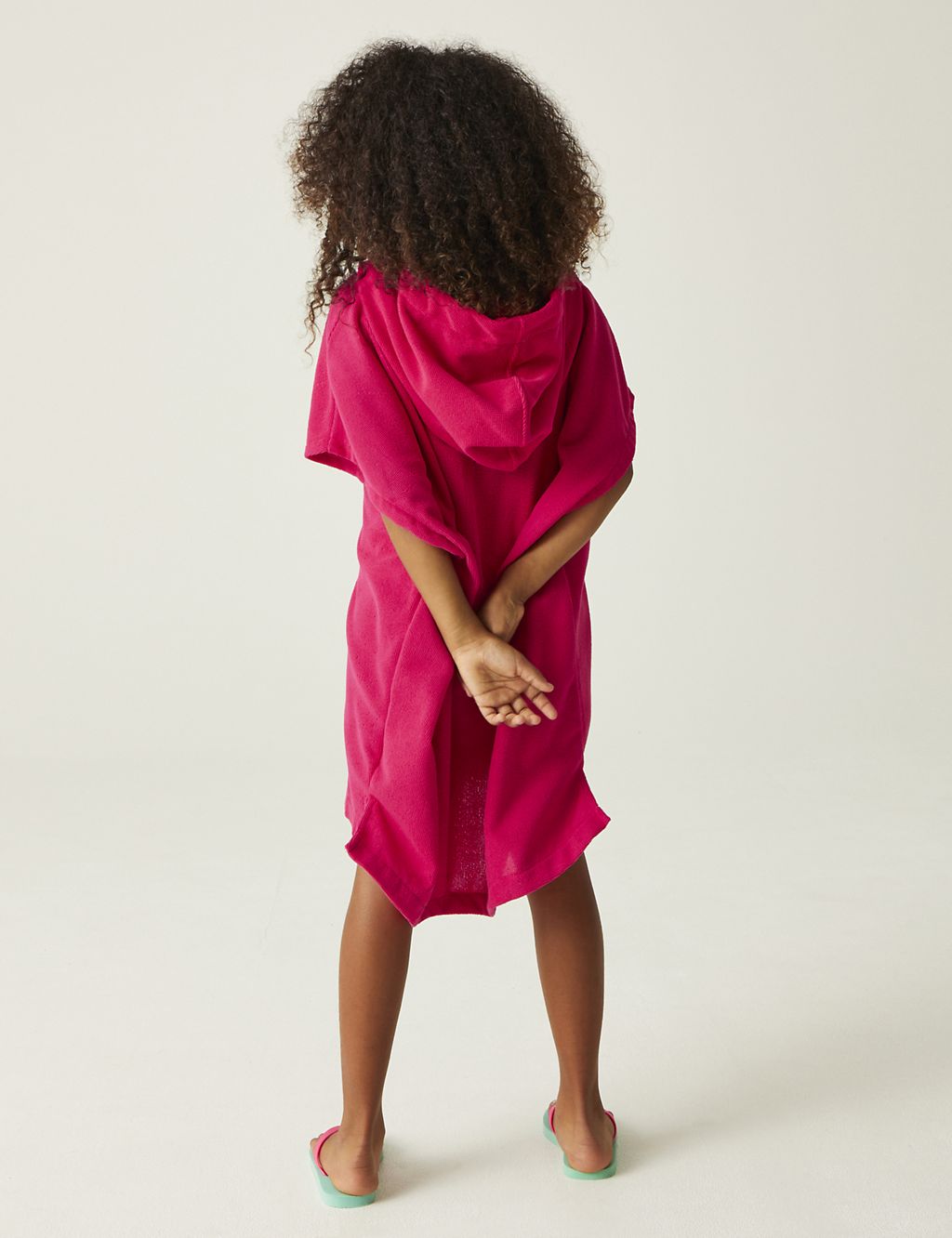 Kids' Towel Robe (3-13 Yrs) 4 of 5