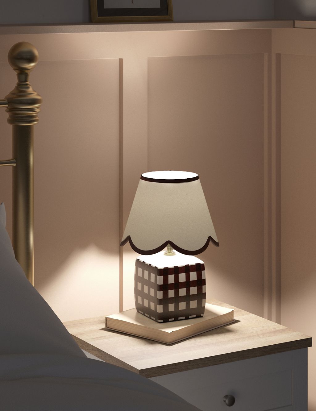 Kirsten Ceramic Table Lamp 1 of 8
