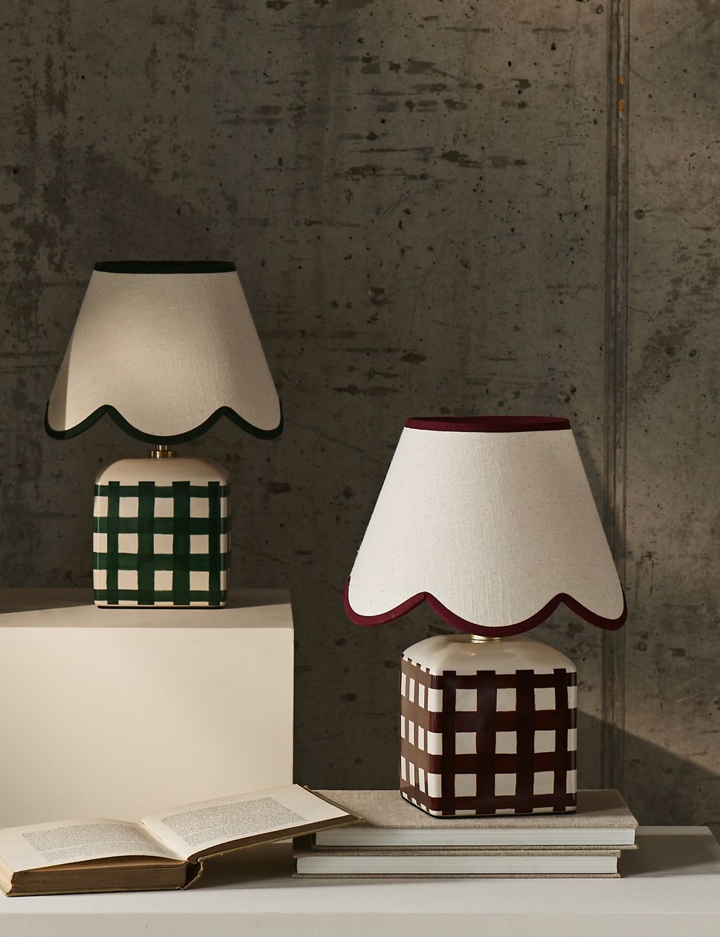 Kirsten Ceramic Table Lamp 4 of 8