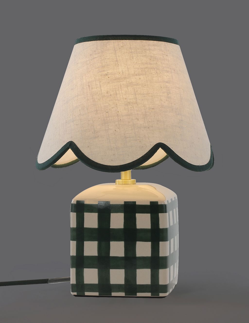 Kirsten Ceramic Table Lamp 9 of 9
