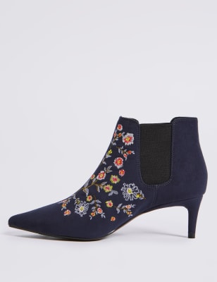 Marks and spencer sale kitten heel boots