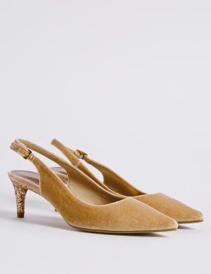 M&S Ladies Yellow Suede with Gold Tip Ballet Pumps, Women's Fashion,  Footwear, Flats & Sandals on Carousell