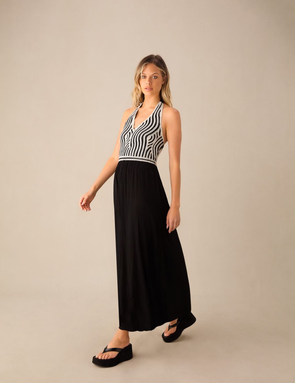 Knitted Halter Neck Maxi Waisted Dress 2 of 6