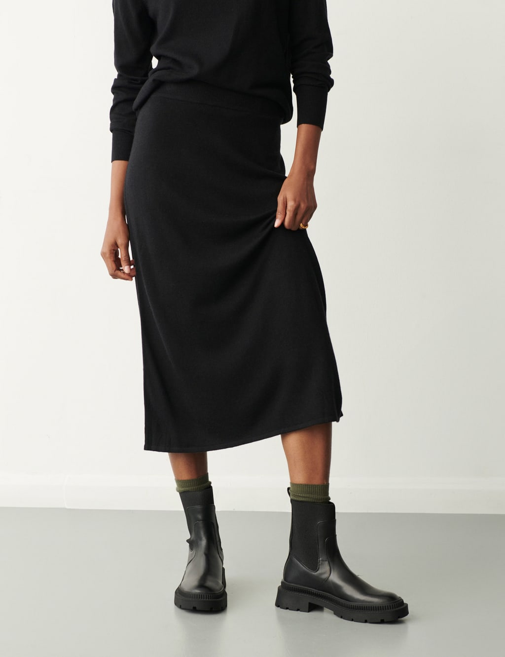 Sport knit midi hot sale skirt