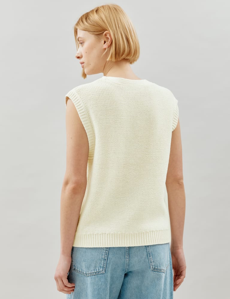 M&s sleeveless sale cardigan