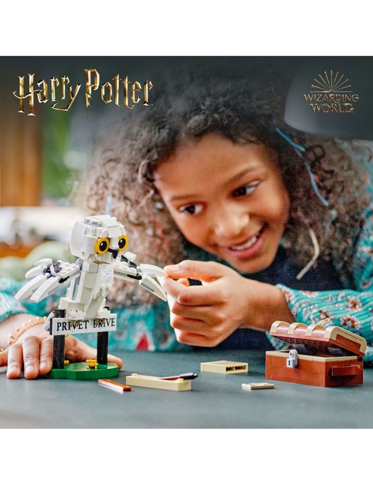 LEGO® Harry Potter™ Hedwig™ at 4 Privet Drive 76425 (7+ Yrs) 4 of 4
