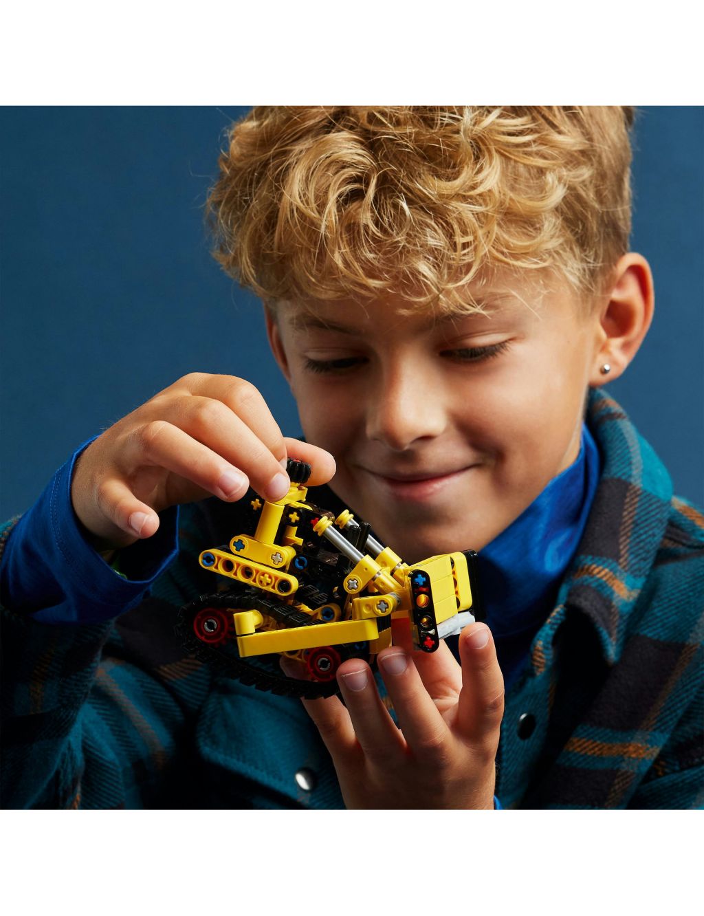 LEGO® Technic Heavy-Duty Bulldozer Set 42163 (7+ Yrs) 1 of 4