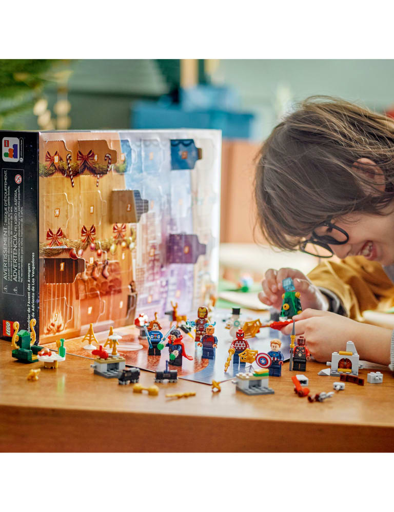 LEGO Marvel Avengers Advent Calendar 2023 Set 7 Yrs