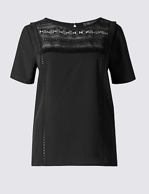 Lace Bib Round Neck Short Sleeve T-Shirt Image 2 of 4