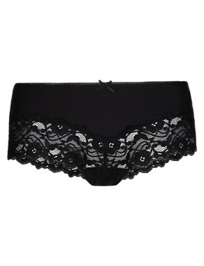 Lace Low Rise Shorts Image 2 of 3