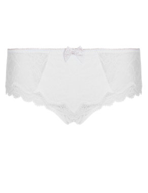 Lace Low Rise Shorts Image 2 of 4