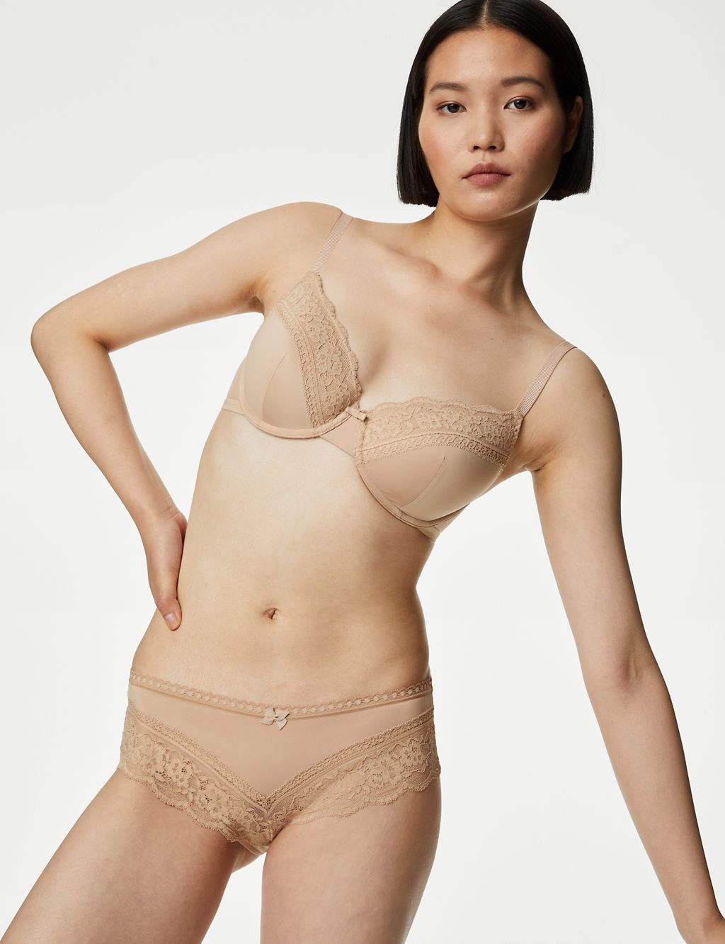 Lace Trim Padded Full Cup Bra A-E 7 of 7