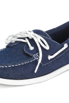canvas deck shoes