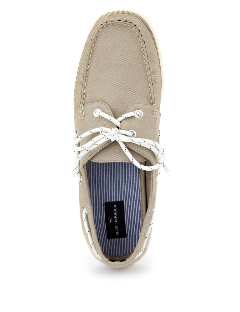 Blue harbour deck shoes deals