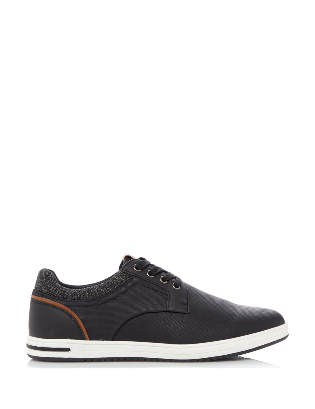 Latest store mens trainers