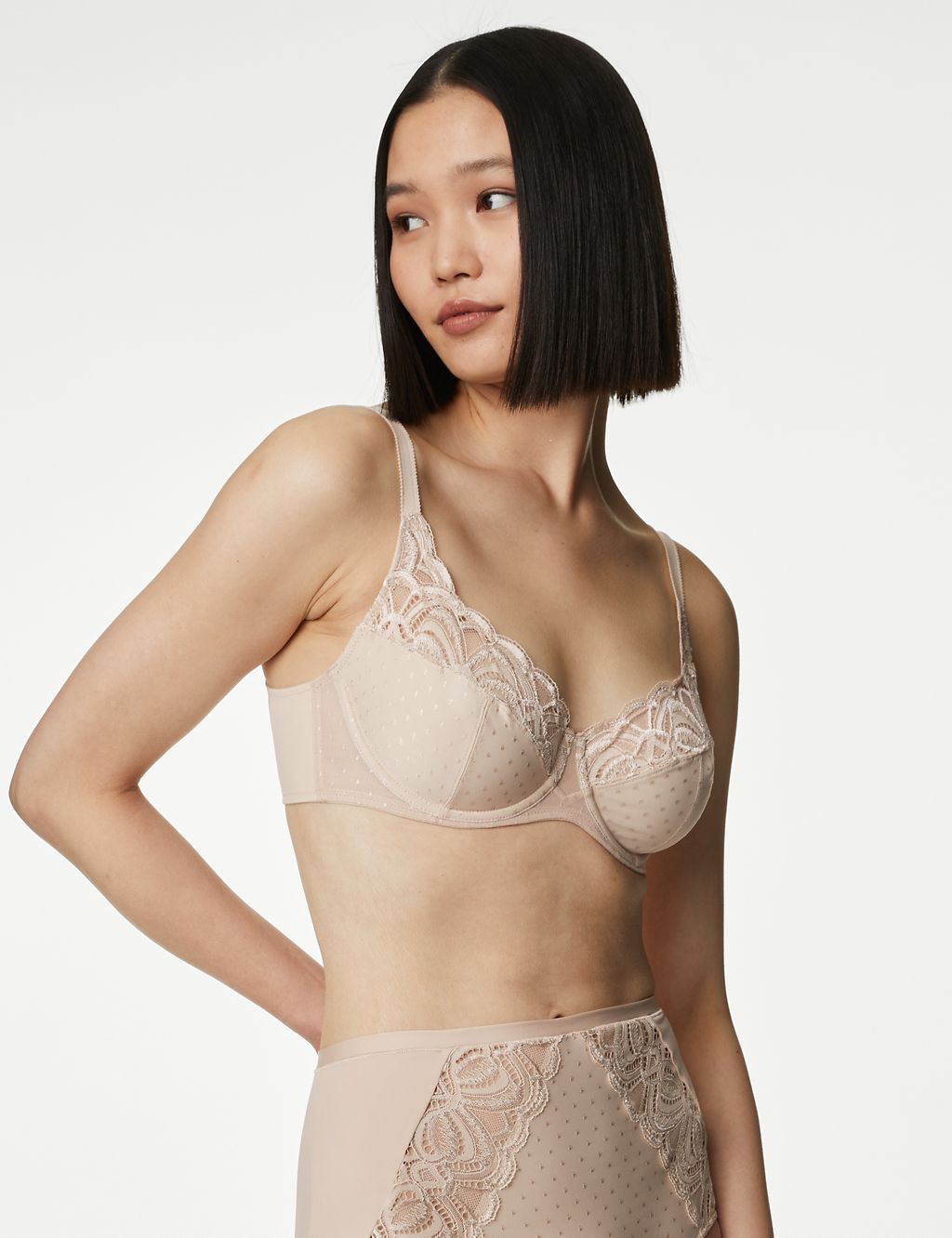 Lace Wired Full Cup Bra A-E 2 of 6