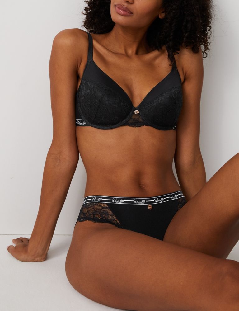 Under-Wired Padded Lace Bra