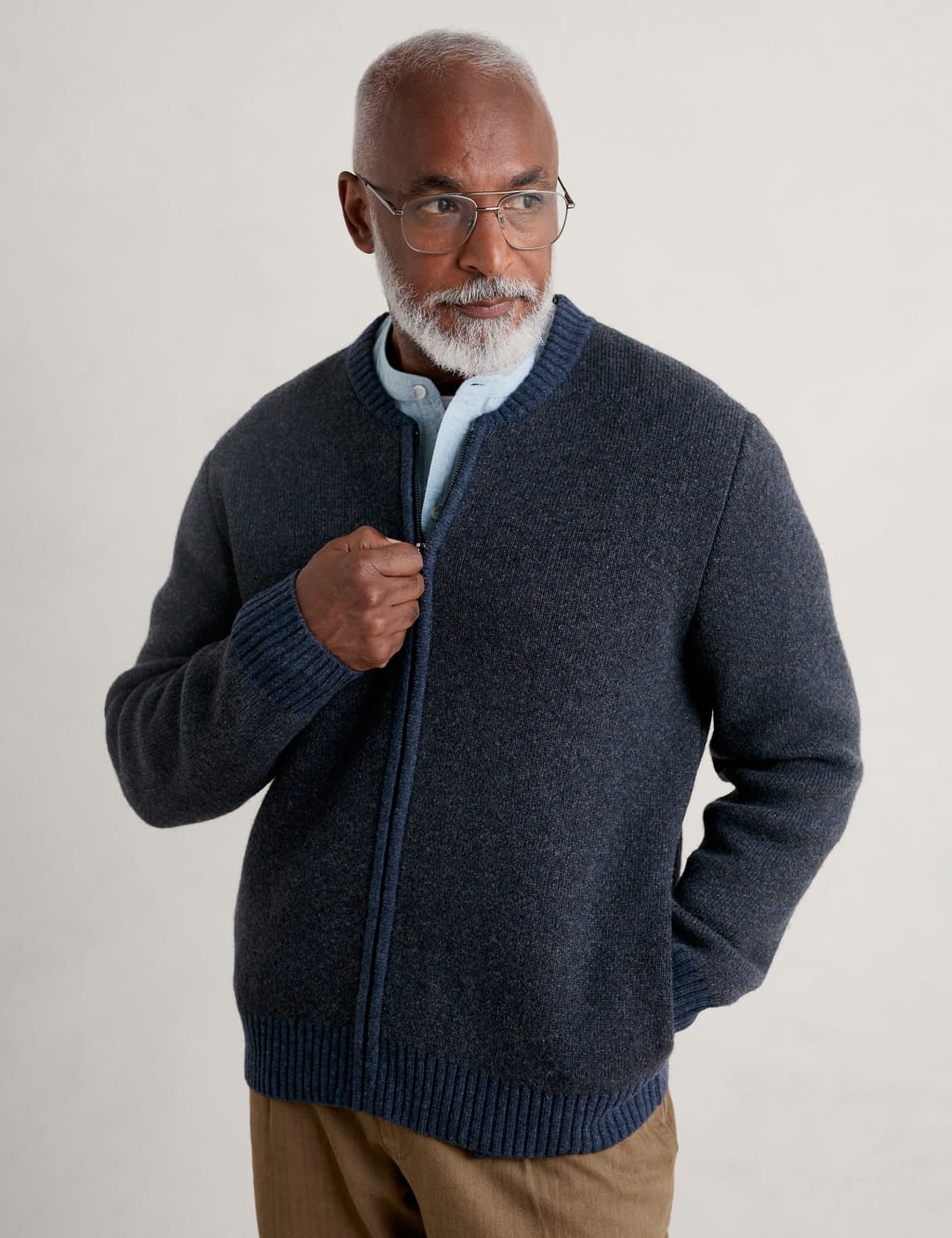 Lambswool Rich Zip Up Cardigan 2 of 5