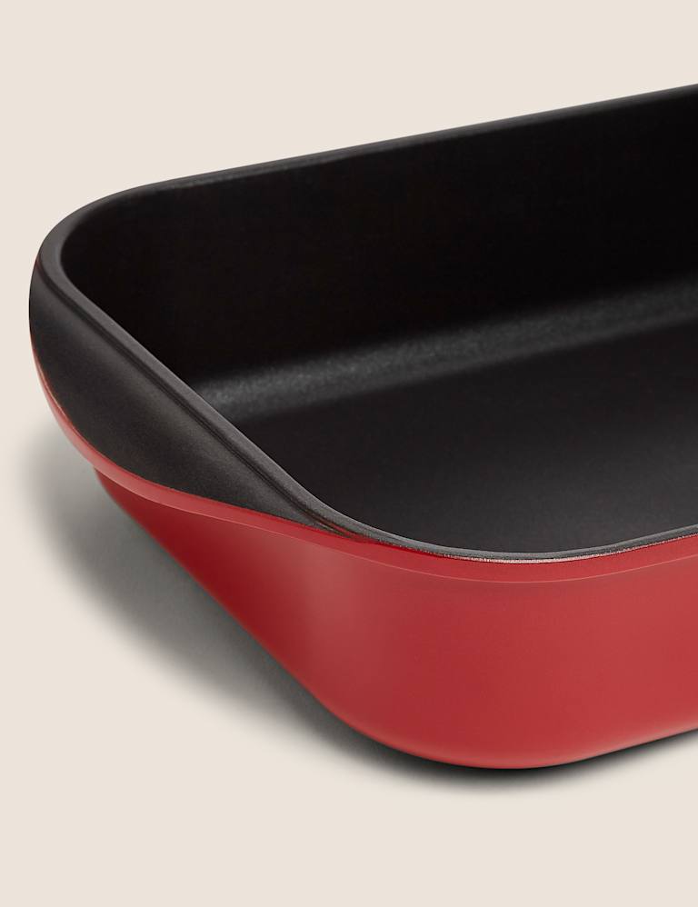 Large Cast Aluminium Roaster 5 of 6