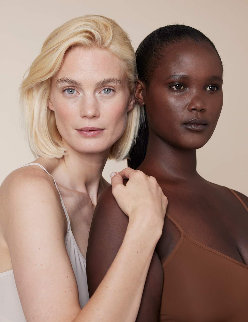 Lasting Miracle Finish Foundation 30ml 7 of 9