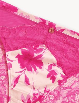 Amaryllis Pink Lace and Silk Knicker – Harlow & Fox