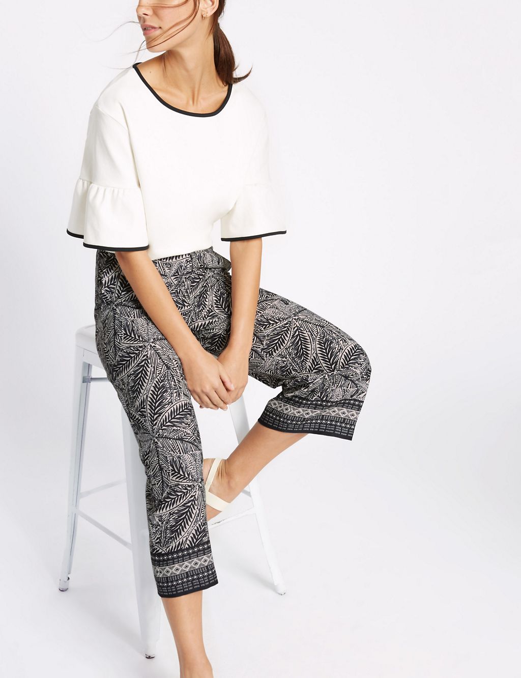 Leaf Print Cropped Wide Leg Trousers 2 of 6
