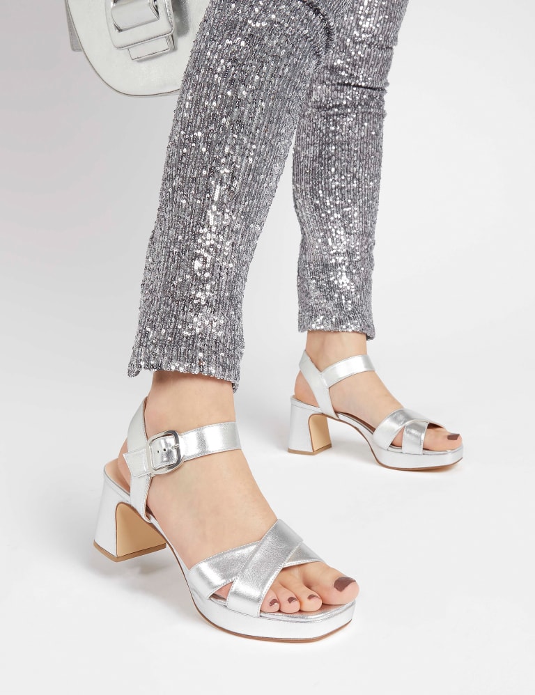 Jones bootmaker sandals sales