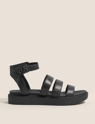 flat black sandals