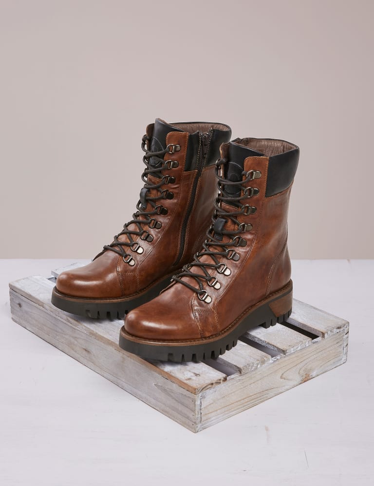 Biker hiker boots deals