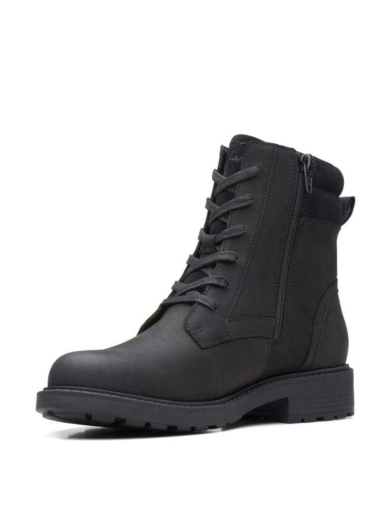 Leather Biker Block Heel Boots CLARKS M S