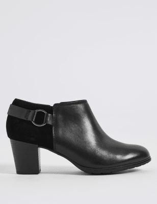 block heel shoe boots