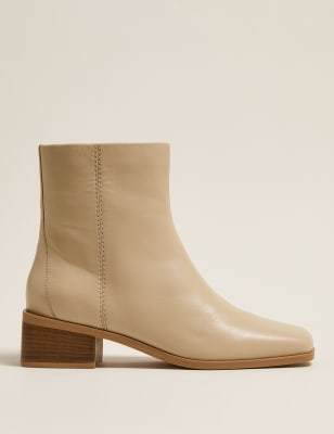 square toe short boots