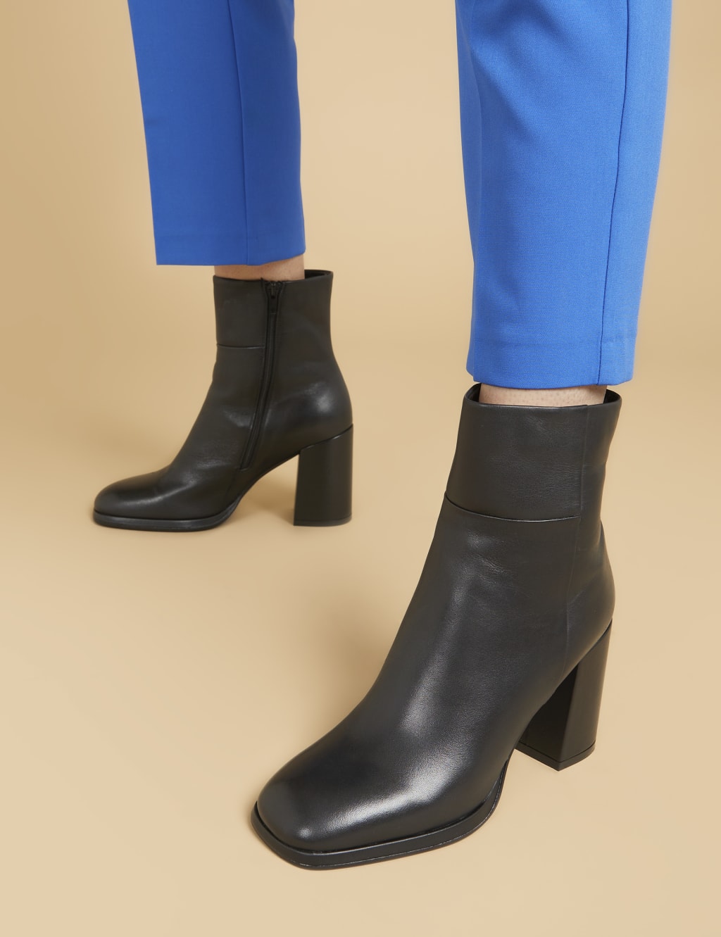 Ankle square toe boots store