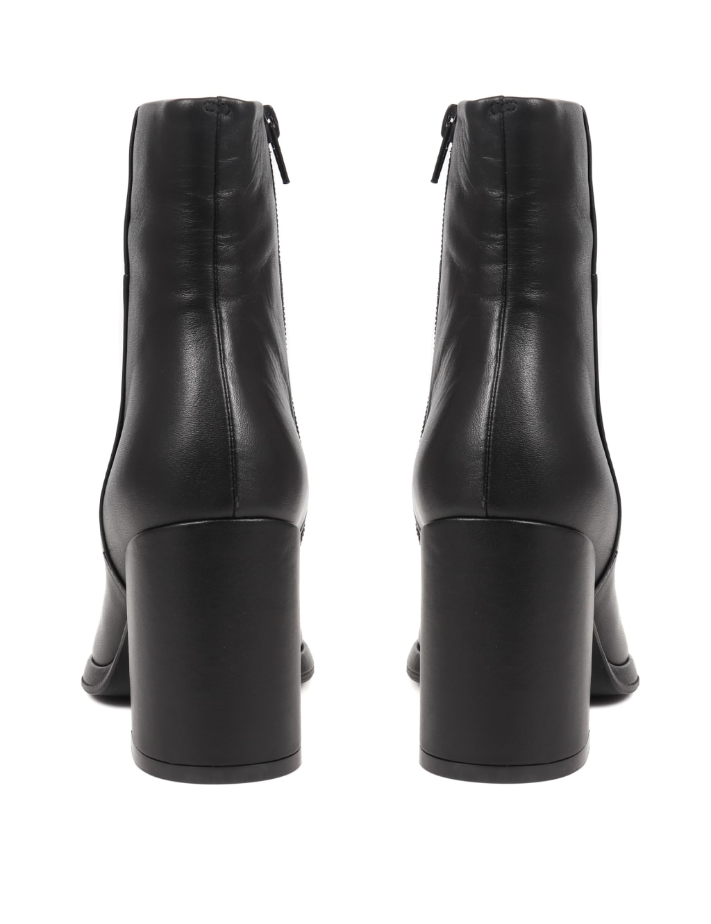 Square ankle boots 2025