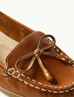 m&s boat shoes ladies