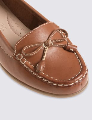 m&s boat shoes ladies