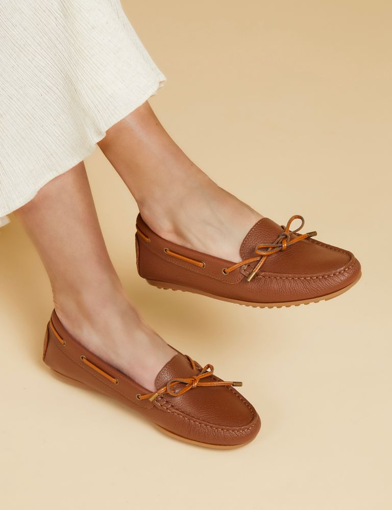 Leather Bow Slip On Flat Boat Shoes 1 of 7