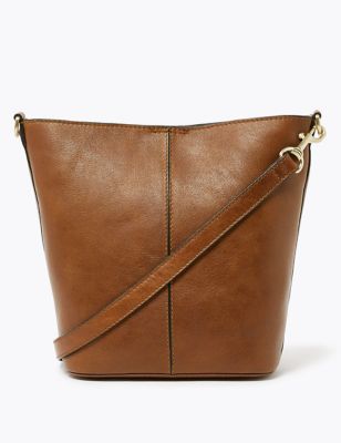 leather bucket bag with buckle